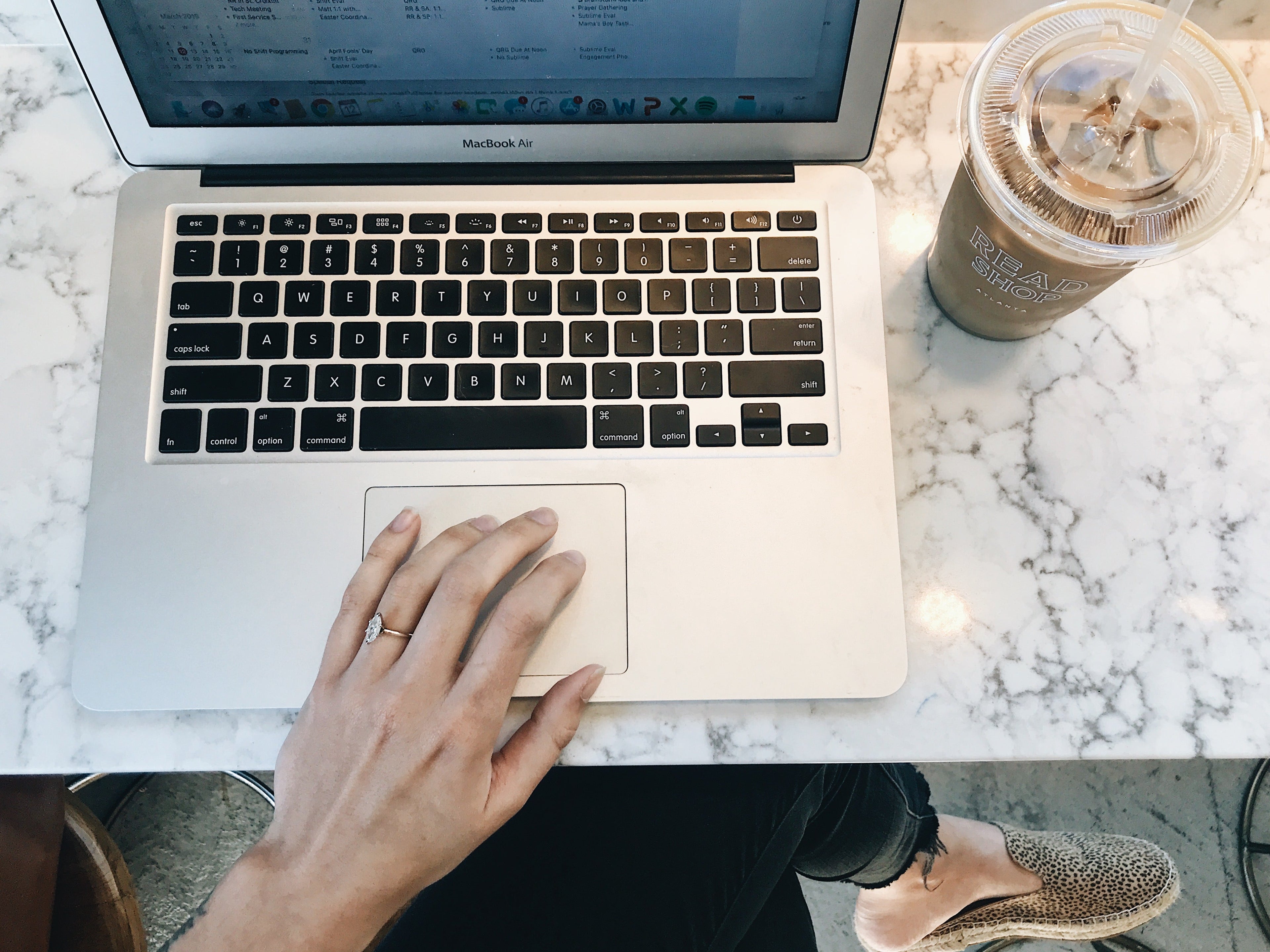 ¿Por qué diseñar tu ecommerce con Shopify?